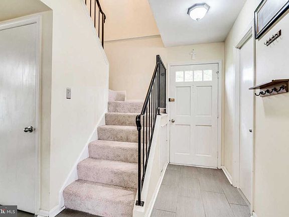 3rd image of 6634 Deer Gap Ct