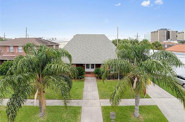 1st image of 3308 Tolmas Dr