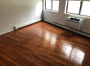 58-35 Utopia Pkwy #2, Fresh Meadows, NY 11365