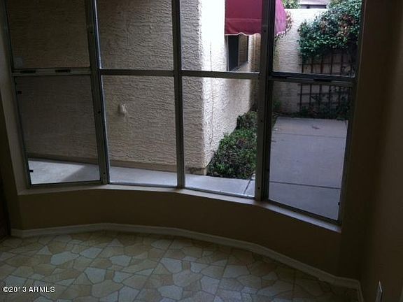 3rd image of 25209 S Saddletree Dr