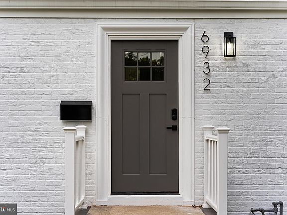 3rd image of 6932 Chestnut Ave