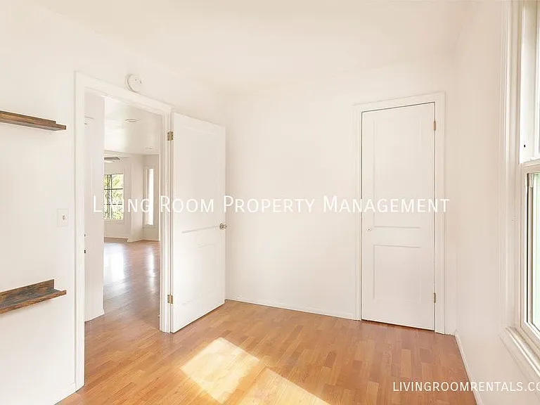 4642 NE Emerson St — Photo 12