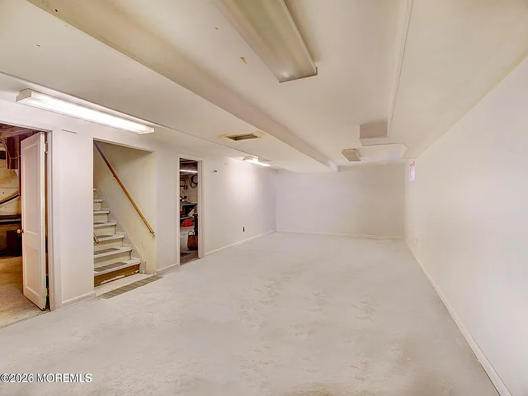 224 Chatham Ave — Photo 23