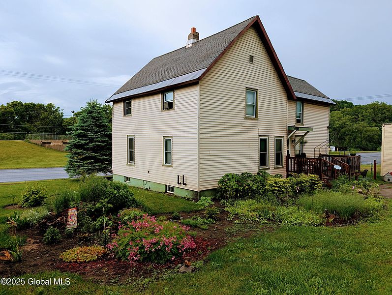 2nd image of 212 Montcalm Street