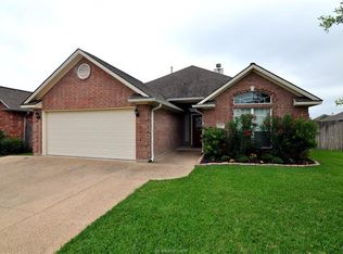 200 Rugen Ln, College Station, TX 77845