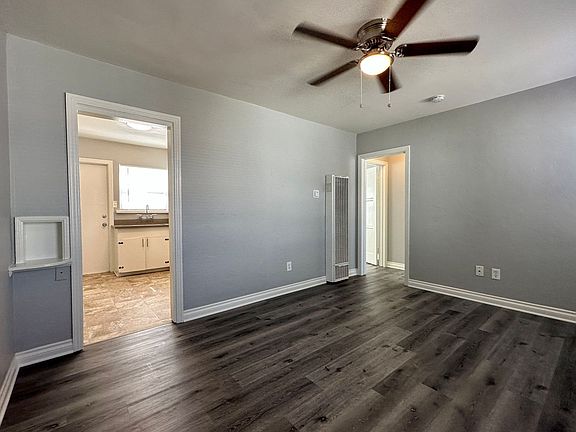 3rd image of 126 E 5th St #F
