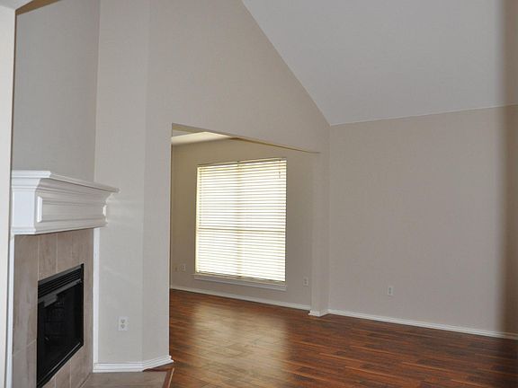 3rd image of 7510 Bryn Mawr Dr