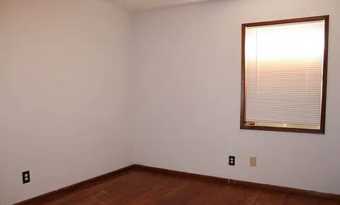 4th image of 3001 Westhaven Dr #1