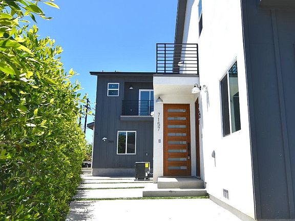 2nd image of 7157 S La Cienega Blvd