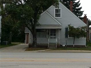 2545 Navarre Ave, Oregon, OH 43616