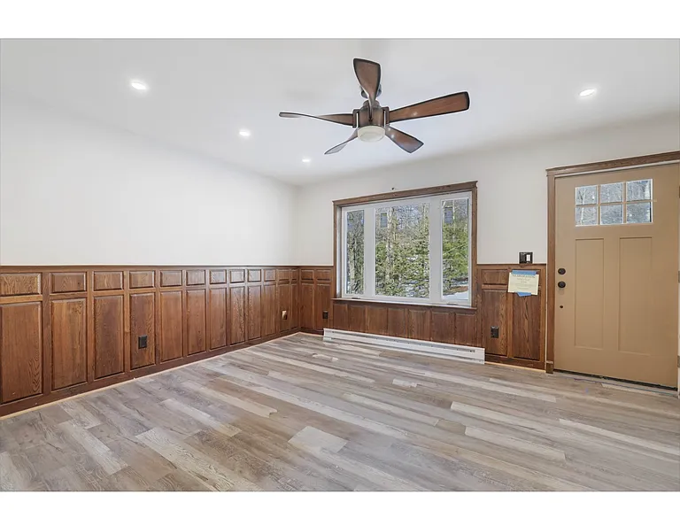 5516 Rock Ln — Photo 15