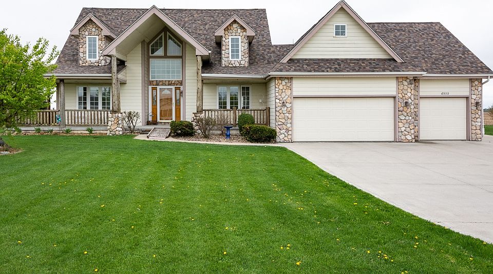 1st image of 6999 NE 27th Ave