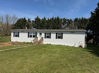 5774 Glatfelters Station Rd, Seven valleys, PA 17360