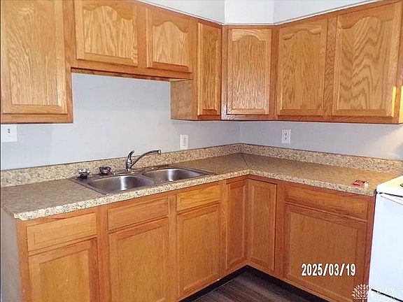 4th image of 525 Kammer Ave #1