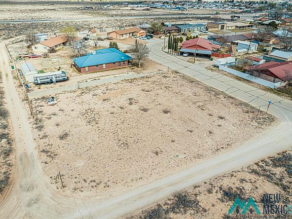 4th image of Hillcrest Dr