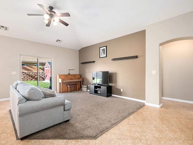 463 Nolina Way — Photo 7