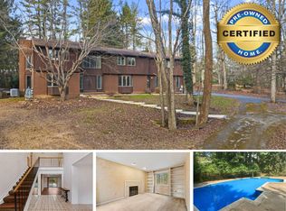11704 Woodland Dr, Lutherville Timonium, MD