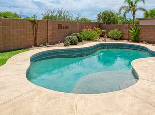 8252 N Stonehill Dr, Tucson, AZ 85743