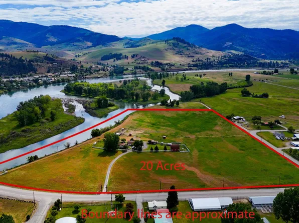 29 River Rd W, Plains, MT 59859