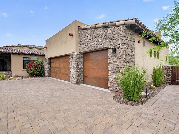 2nd image of 14530 N Granite Peak Pl