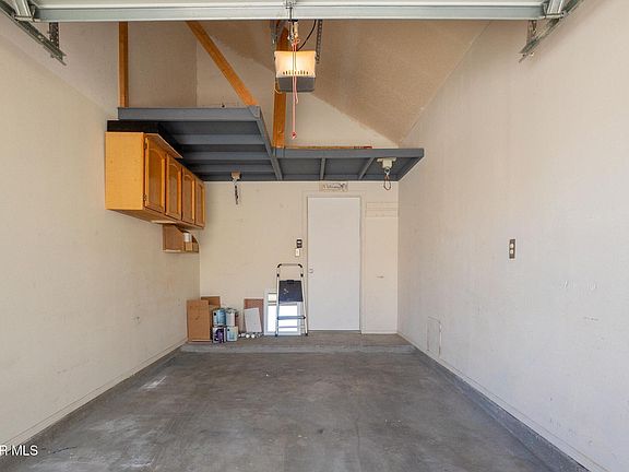 3rd image of 2012 Rogelio Ave