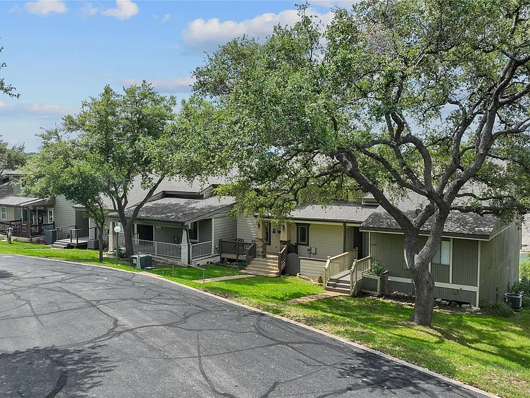 287 S Venture Blvd — Photo 24