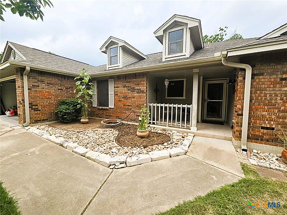 3rd image of 245 County Road 3371