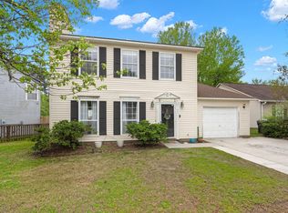 103 Nottingham Ct, Summerville, SC 29485