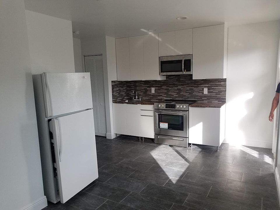 1st image of 137 N Federal Hwy APT 15