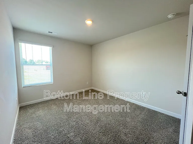 1816 Braemar Village Dr — Photo 15