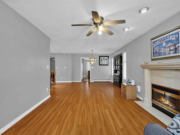 4th image of 14332 68th Ave