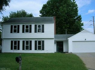 300 Riversedge Dr, Hampton, VA 23669