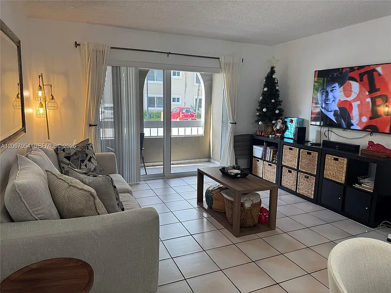 7703 Camino Real #A-106 — Photo 10