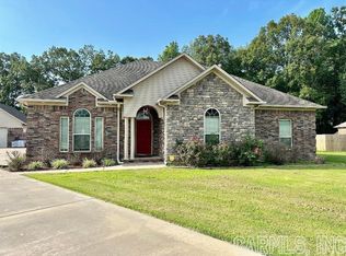 56 Abiagayle Loop, Morrilton, AR 72110