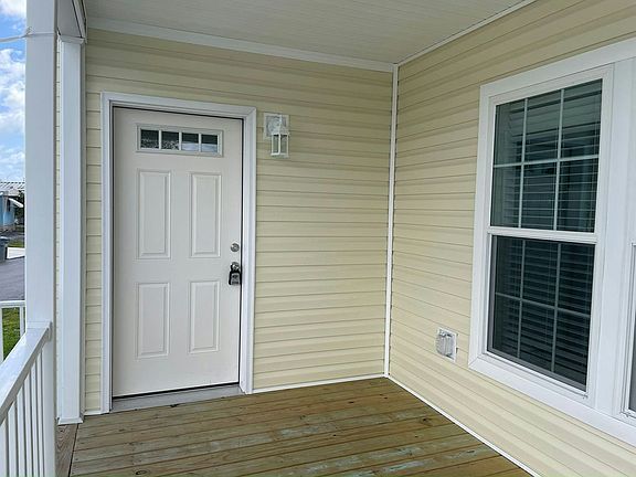 3rd image of 4154 74th St N #387