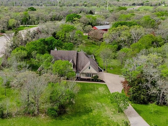 2nd image of 15864 Flagstone Ct