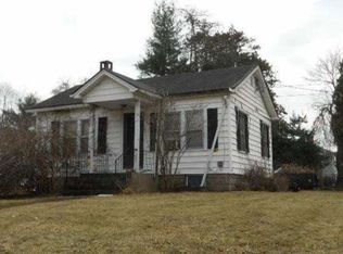 162 Central Miami St, West Springfield, MA 01089