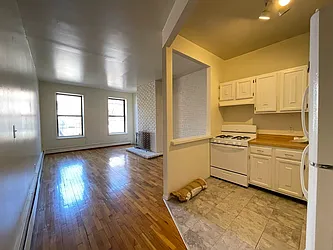 Rented by Best Apartments North Inc