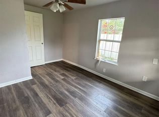 4412 Denmark St, Houston, TX 77016