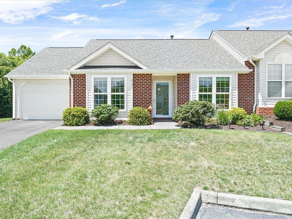 1st image of 7321 Scarlet Oak Dr