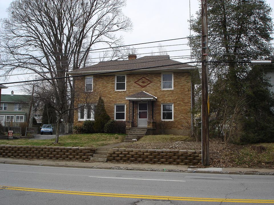 3017 Lexington Road  Louisville, Kentucky 40206