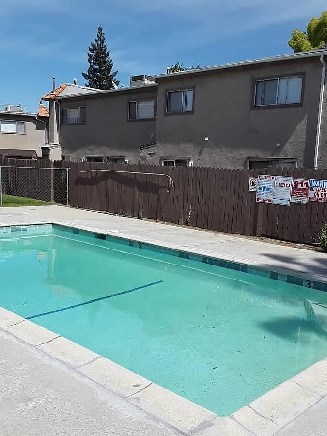 Springview Apartments — Photo 2