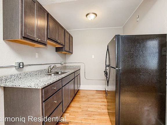 5th image of 936 N 15th St #11716887