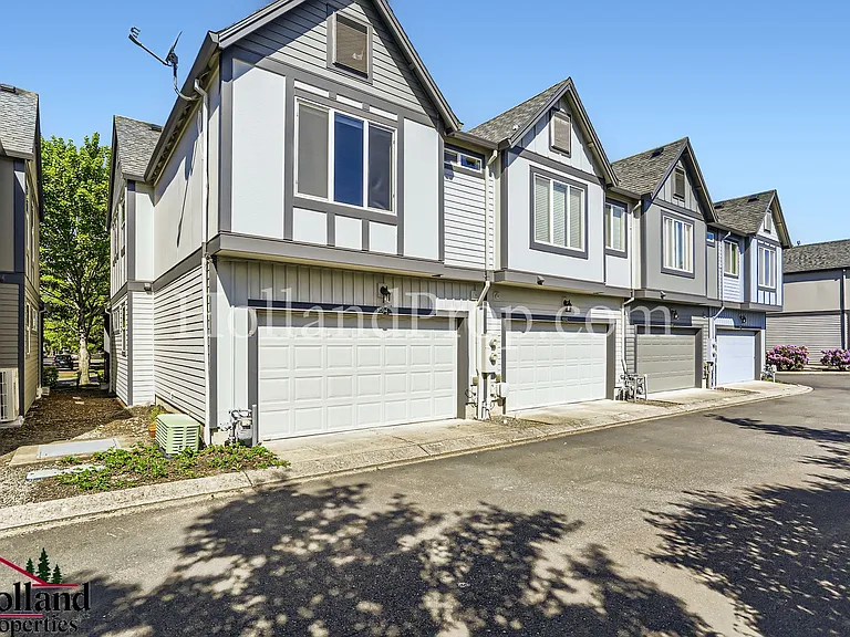1094 SE Alika Ave — Photo 27