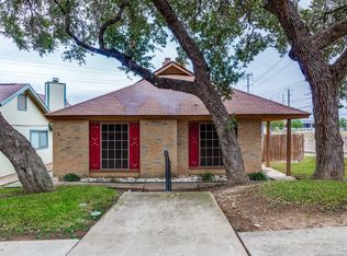 8402 Cranberry Hl, San Antonio, TX 78254