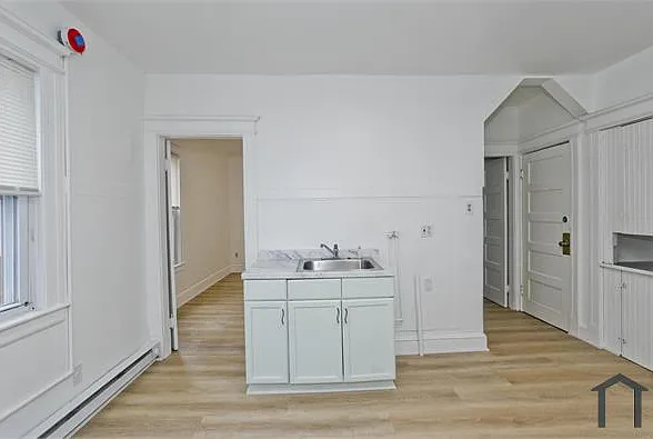 31 Rose St #1 — Photo 13