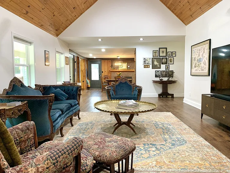 3979 Lem Davis Rd — Photo 15