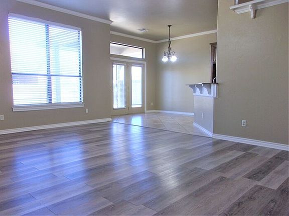 5th image of 9017 NW 81st St