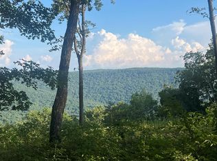 635 Cumberland Cove Rd, Monterey, TN 38574