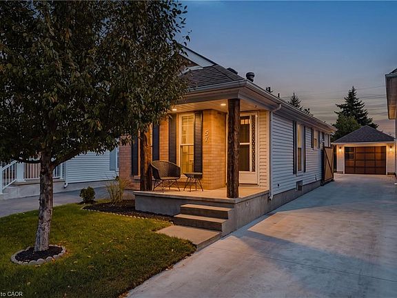 2nd image of 57 Wake Robin Dr
